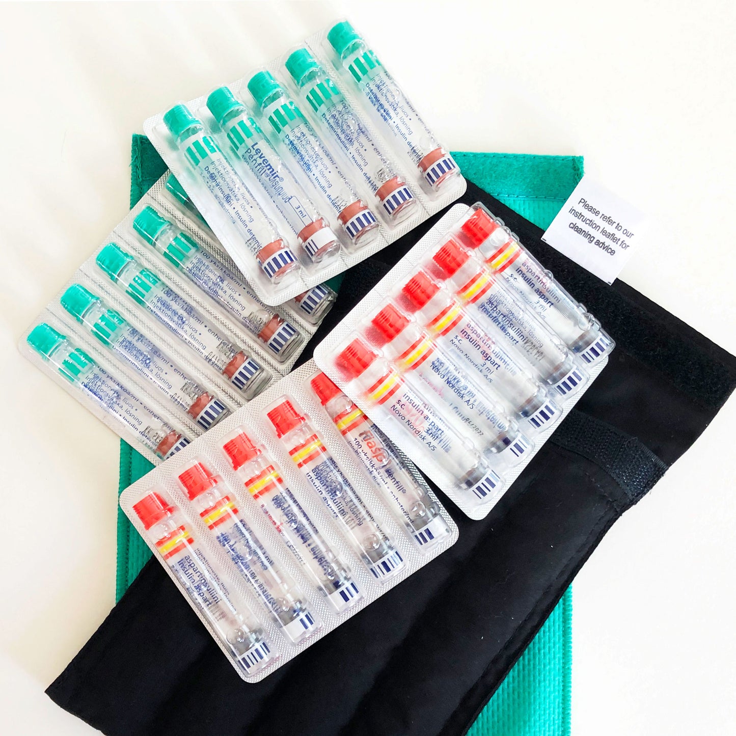 FRIO Large Kylfodral Smaragd Grön insulinampuller 4 kartor