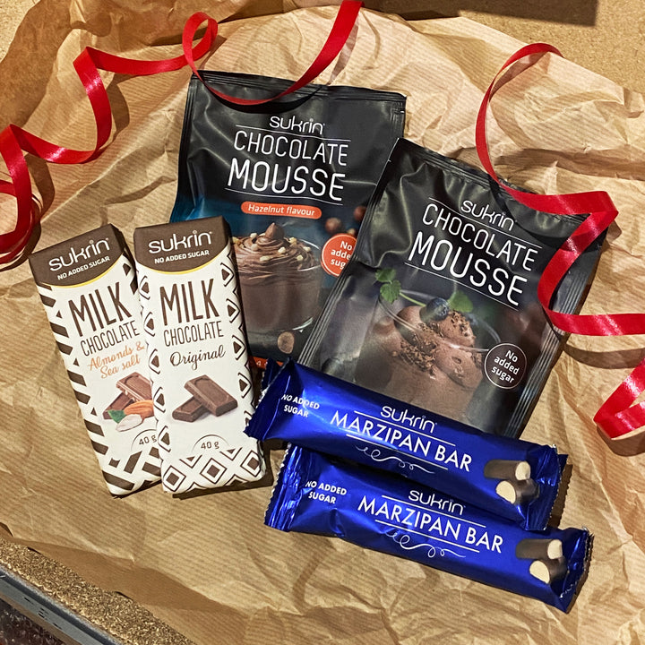 Sockerfria Julpaketet choklad mousse och mandelmassabars